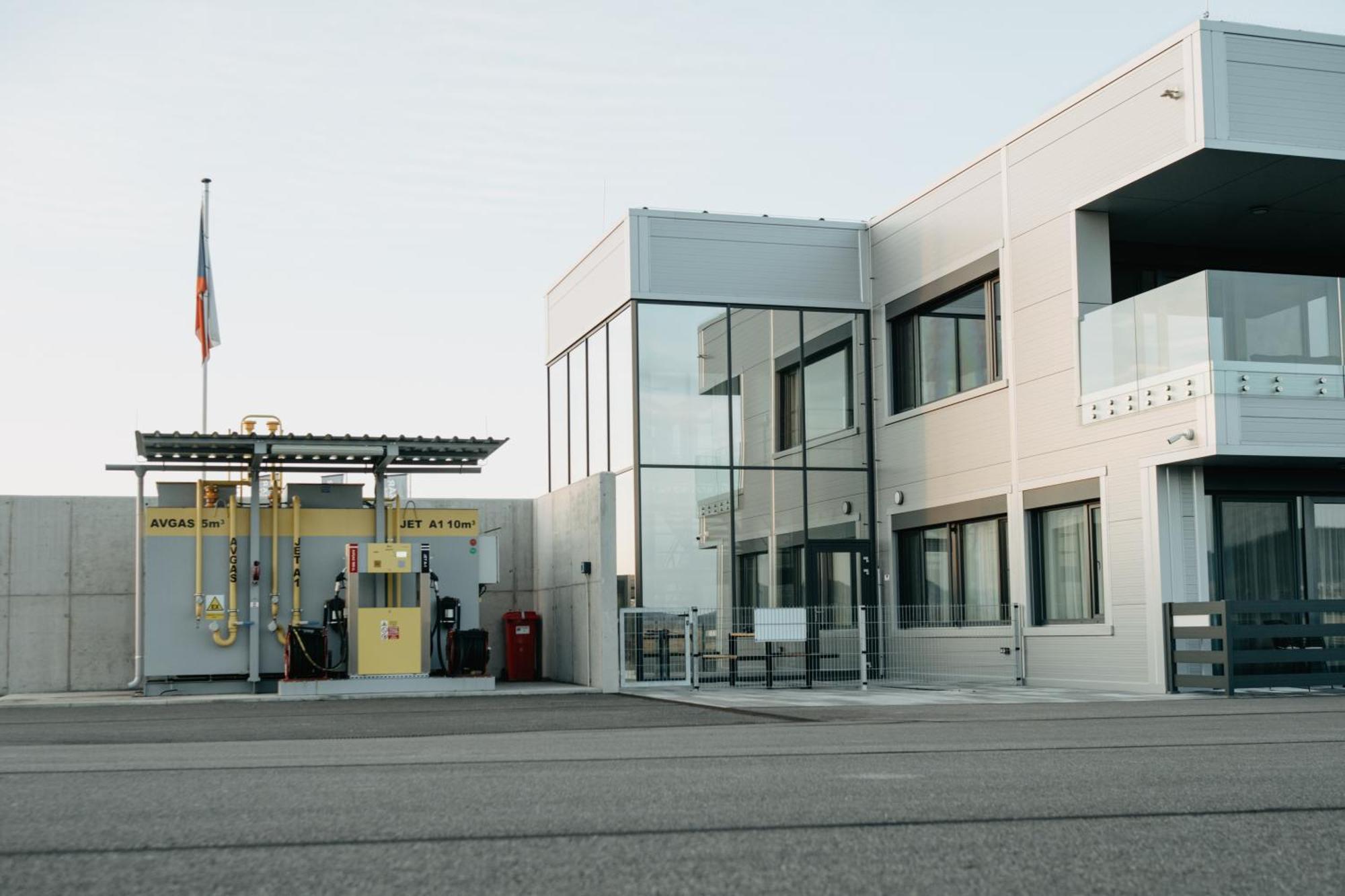 Apartmany Hangar Strakonice Ngoại thất bức ảnh