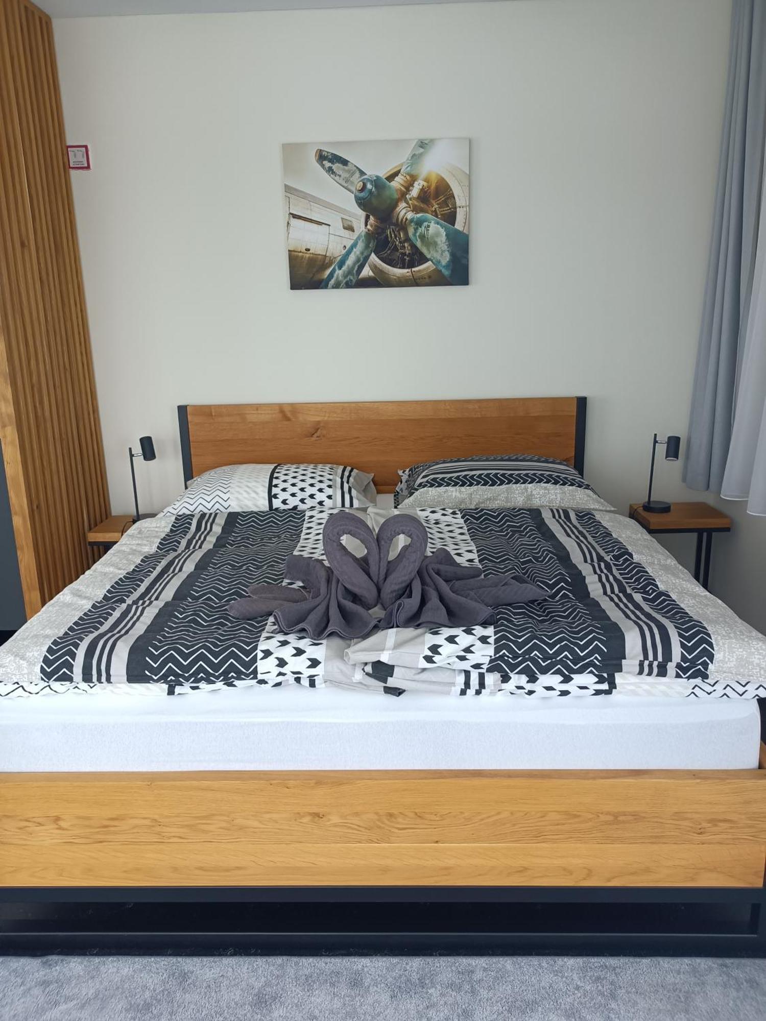 Apartmany Hangar Strakonice Ngoại thất bức ảnh